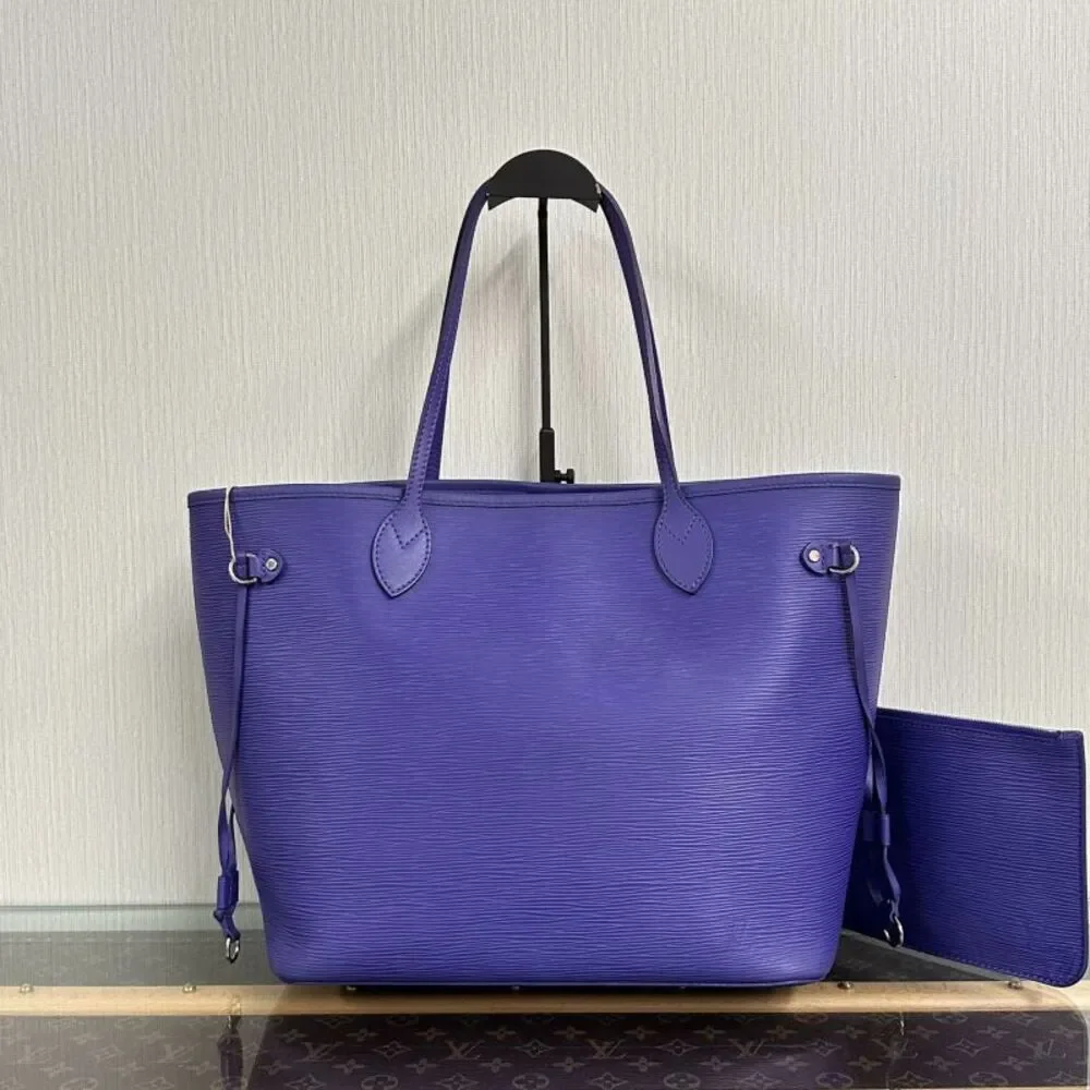 Louis Vuitton Women Pre-Loved Bag Very Good Condition